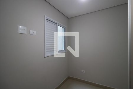 Quarto de apartamento à venda com 2 quartos, 46m² em Vila Cecilia Maria, Santo André