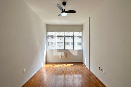 Sala de apartamento à venda com 3 quartos, 106m² em Copacabana, Rio de Janeiro