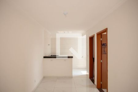 Sala de casa para alugar com 2 quartos, 125m² em Santa Cruz, Belo Horizonte