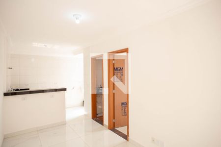 Sala de casa para alugar com 2 quartos, 125m² em Santa Cruz, Belo Horizonte