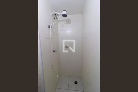 Banheiro de apartamento para alugar com 1 quarto, 27m² em Barra Funda, São Paulo