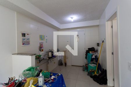 Sala / Cozinha de apartamento para alugar com 1 quarto, 27m² em Barra Funda, São Paulo