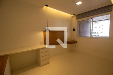 Suíte de apartamento à venda com 2 quartos, 70m² em Recreio dos Bandeirantes, Rio de Janeiro