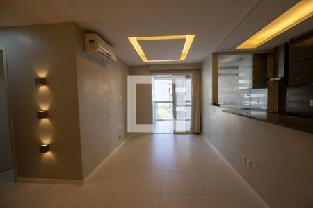 Sala de apartamento à venda com 2 quartos, 70m² em Recreio dos Bandeirantes, Rio de Janeiro