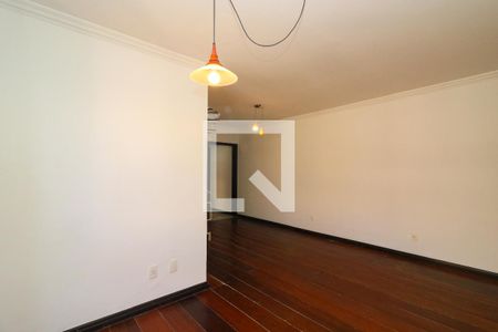 Apartamento à venda com 167m², 2 quartos e 1 vagaSala