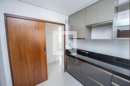 Apartamento à venda com 4 quartos, 100m² em Colégio Batista, Belo Horizonte