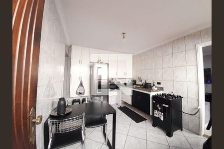 Casa à venda com 3 quartos, 100m² em Jardim Ester Yolanda, São Paulo