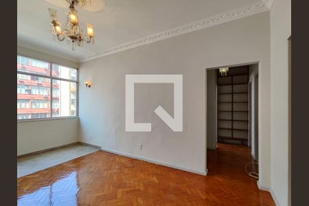 Apartamento à venda com 85m², 2 quartos e sem vagaSala