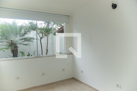 Quarto 1 de casa para alugar com 4 quartos, 220m² em Morumbi, São Paulo