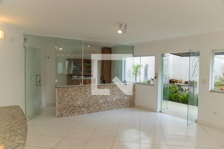 Sala de casa para alugar com 4 quartos, 220m² em Morumbi, São Paulo