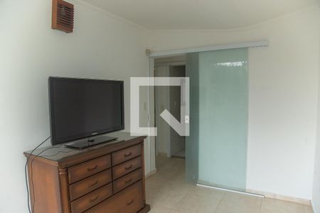 Quarto 2 de casa para alugar com 4 quartos, 220m² em Morumbi, São Paulo