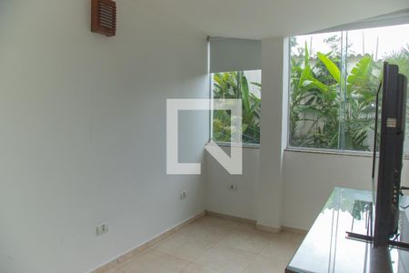 Quarto 2 de casa para alugar com 4 quartos, 220m² em Morumbi, São Paulo