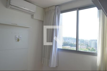 Quarto 1 de apartamento para alugar com 2 quartos, 47m² em Pechincha, Rio de Janeiro