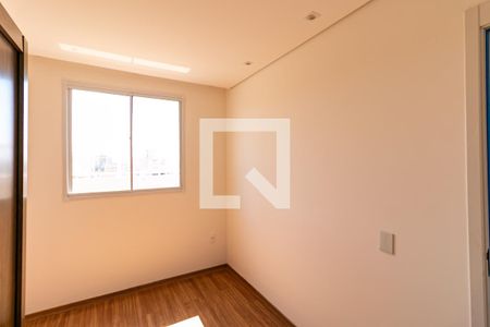 Quarto  de apartamento para alugar com 2 quartos, 95m² em Buritis, Belo Horizonte