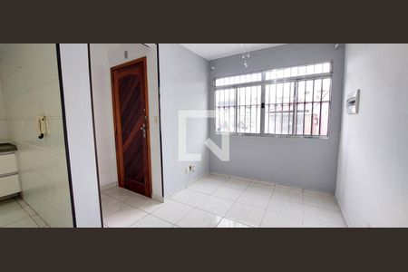 Sala de apartamento à venda com 2 quartos, 74m² em Vila Camilópolis, Santo André