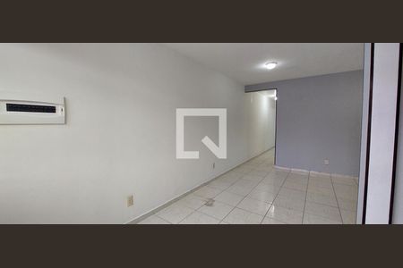 Sala de apartamento à venda com 2 quartos, 74m² em Vila Camilópolis, Santo André