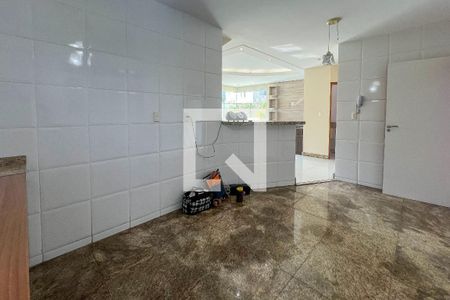 Cozinha de casa para alugar com 4 quartos, 220m² em Tijuco, Contagem