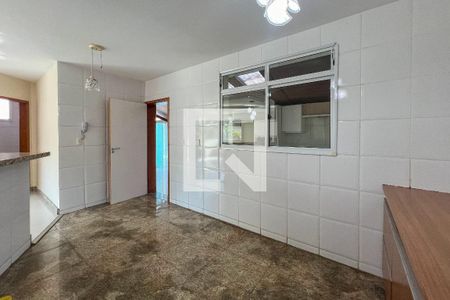 Cozinha de casa para alugar com 4 quartos, 220m² em Tijuco, Contagem