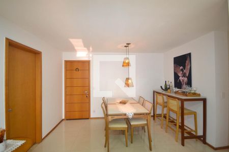 Sala de apartamento para alugar com 3 quartos, 94m² em Centro, Nova Iguaçu