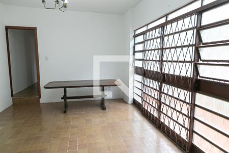 Sala 2 de casa para alugar com 3 quartos, 195m² em Teresópolis, Porto Alegre