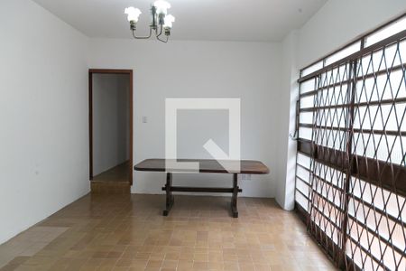 Sala 2 de casa para alugar com 3 quartos, 195m² em Teresópolis, Porto Alegre