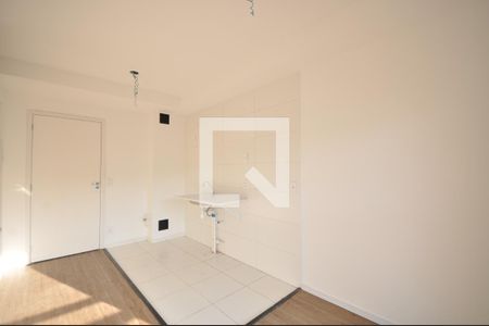 Sala de apartamento para alugar com 1 quarto, 27m² em Vila Mazzei, São Paulo