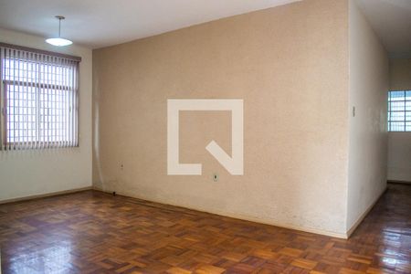 Sala de casa à venda com 3 quartos, 90m² em Teresópolis, Porto Alegre