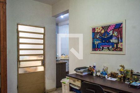 Quarto de casa à venda com 3 quartos, 90m² em Teresópolis, Porto Alegre