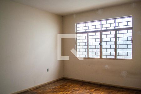 Quarto 2 de casa à venda com 3 quartos, 90m² em Teresópolis, Porto Alegre