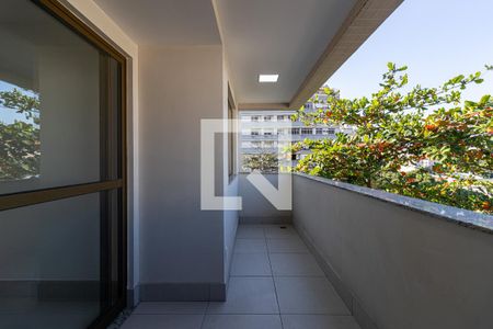 Sala Varanda de apartamento para alugar com 2 quartos, 73m² em Tijuca, Rio de Janeiro