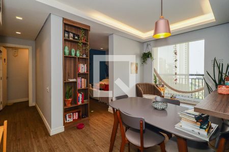 Sala de apartamento à venda com 2 quartos, 54m² em Vila Praia, São Paulo