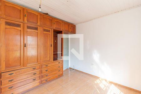 Quarto 1 de casa para alugar com 3 quartos, 100m² em Km 18, Osasco