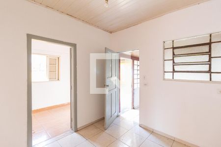 Sala de jantar de casa para alugar com 3 quartos, 100m² em Km 18, Osasco