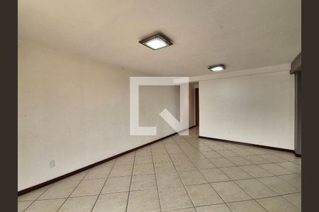 Sala de apartamento à venda com 2 quartos, 70m² em Recreio dos Bandeirantes, Rio de Janeiro