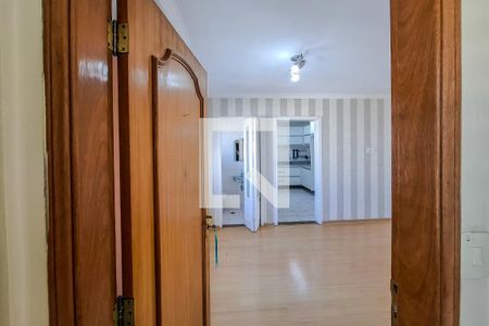 entrada de apartamento à venda com 2 quartos, 68m² em Liberdade, São Paulo