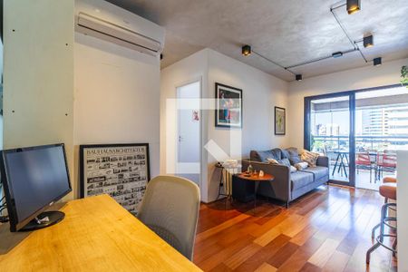 Sala de apartamento à venda com 2 quartos, 74m² em Pinheiros, São Paulo