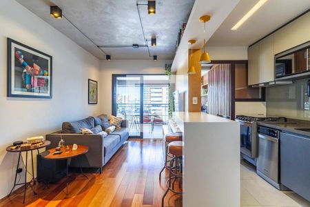 Sala de apartamento à venda com 2 quartos, 74m² em Pinheiros, São Paulo