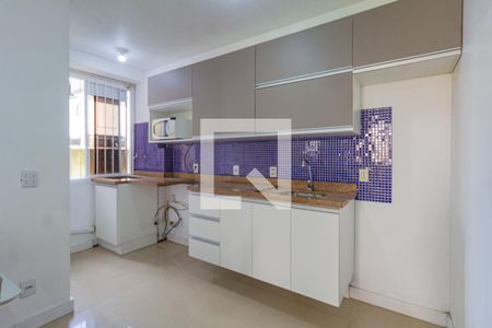 Cozinha de apartamento para alugar com 2 quartos, 42m² em Rio Branco, Canoas