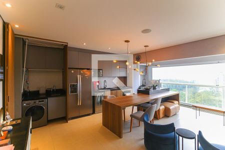 Cozinha de apartamento à venda com 2 quartos, 104m² em Panamby, São Paulo