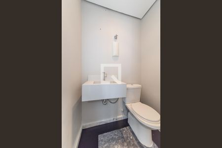 Lavabo de apartamento para alugar com 3 quartos, 133m² em Vila Santo Estéfano, São Paulo