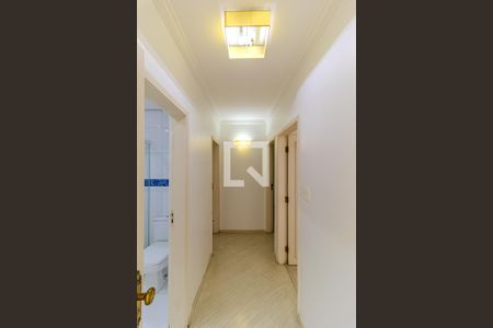 Corredor de apartamento à venda com 3 quartos, 208m² em Higienópolis, São Paulo