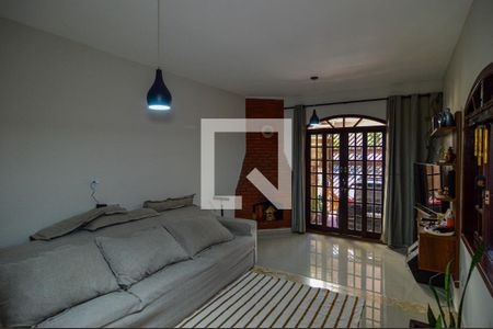 Sala de casa à venda com 3 quartos, 180m² em Nova Aldeinha, Barueri