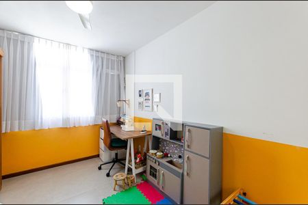 Quarto de apartamento à venda com 3 quartos, 170m² em Ingá, Niterói