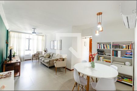 Sala de apartamento à venda com 3 quartos, 170m² em Ingá, Niterói