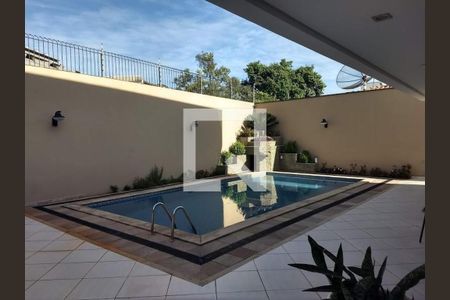 Casa à venda com 6 quartos, 600m² em Parque Anchieta, São Bernardo do Campo