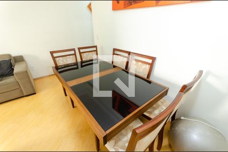 Sala de apartamento à venda com 2 quartos, 54m² em Vila Palmeiras, São Paulo