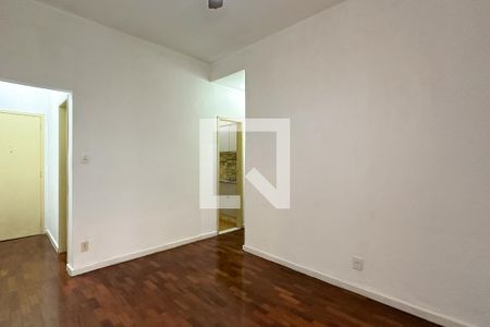 Sala de apartamento à venda com 2 quartos, 58m² em Copacabana, Rio de Janeiro