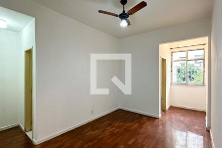 Sala de apartamento à venda com 2 quartos, 58m² em Copacabana, Rio de Janeiro