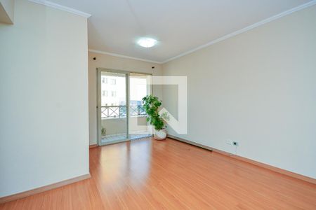 Sala de apartamento para alugar com 2 quartos, 64m² em Vila Isa, São Paulo