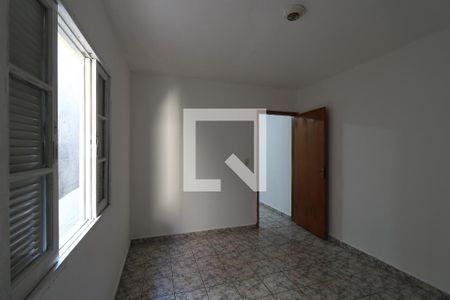 Quarto de casa para alugar com 1 quarto, 44m² em Vila Palmares, Santo André